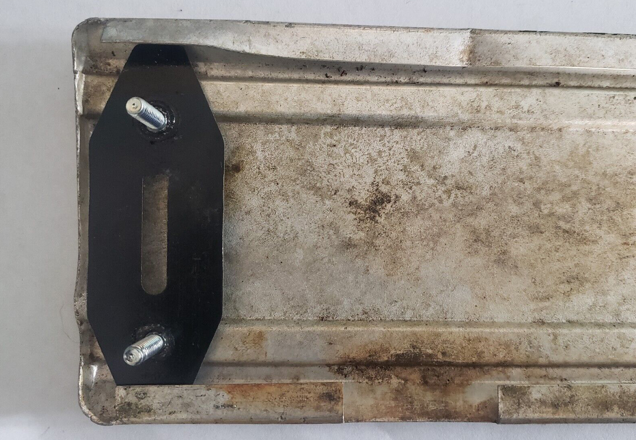 Convertible, or 2 Door Quarter P (Body Plate Mounting Brackets)