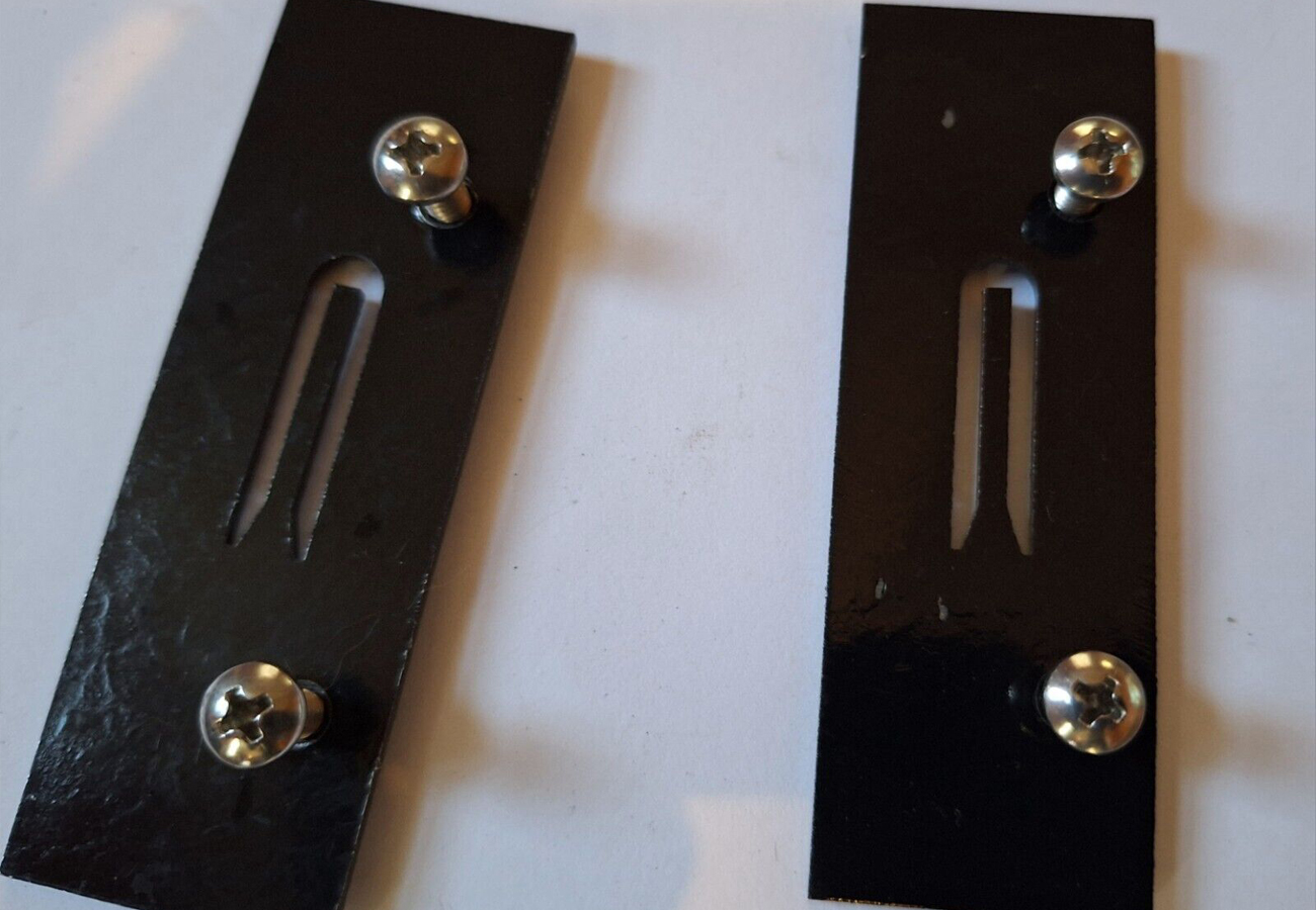 Door Reveal Plate Retainer Clip