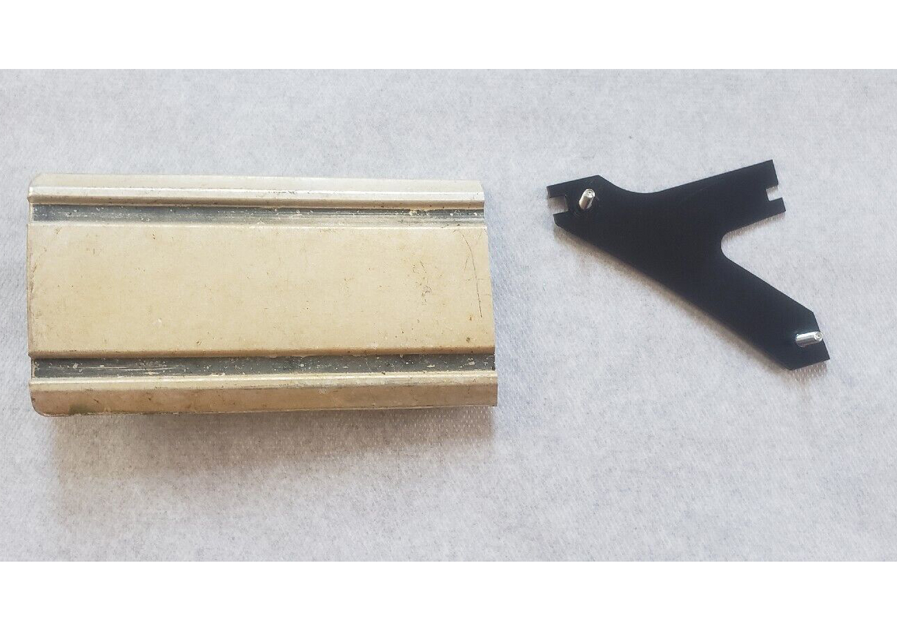 2 or 4 Door Fender (Rocker Plate Mounting Brackets) LH, RH